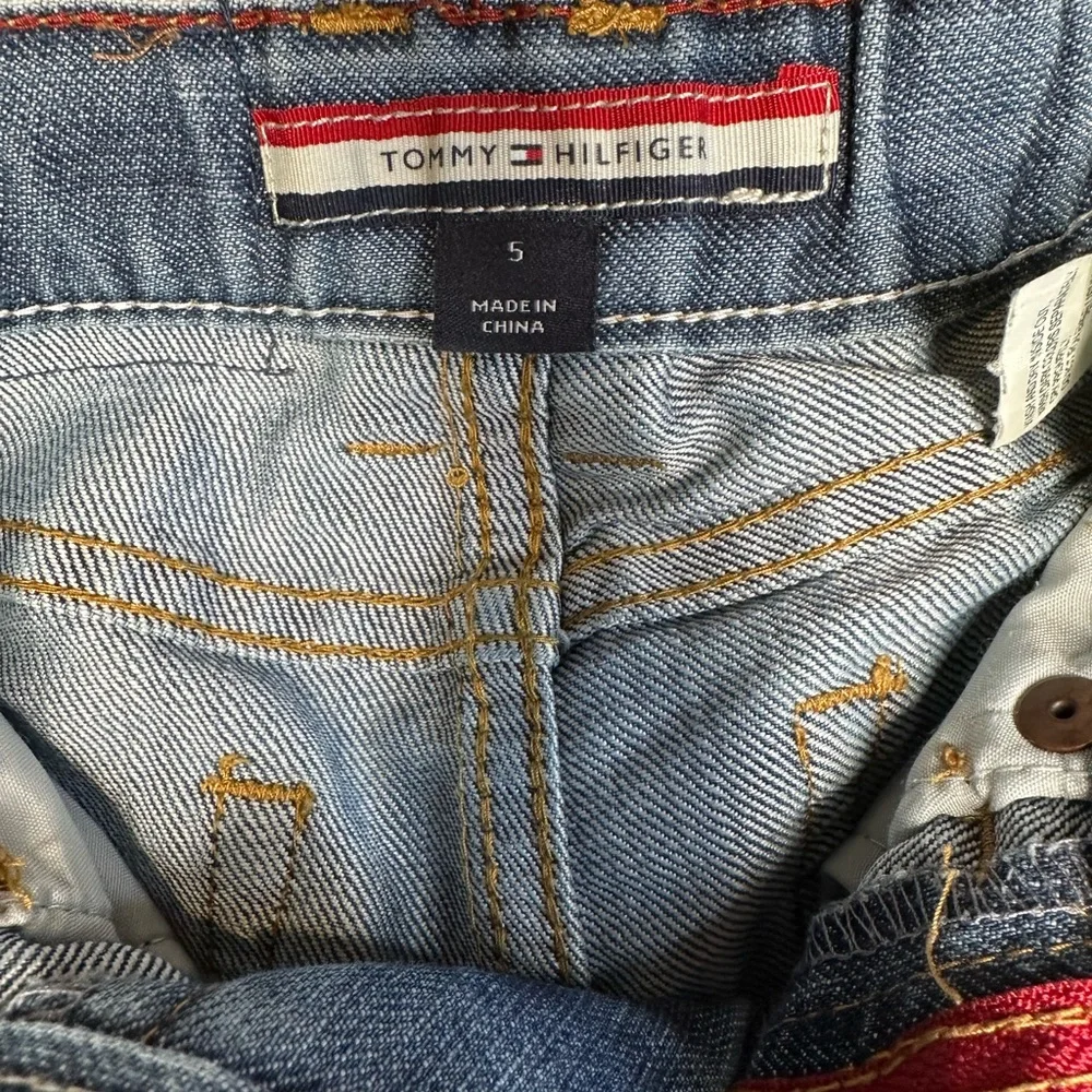 Tommy Hilfiger Boys Denim Jeans Revolution Slim Size 5 Adjustable Waist Snap/Zip